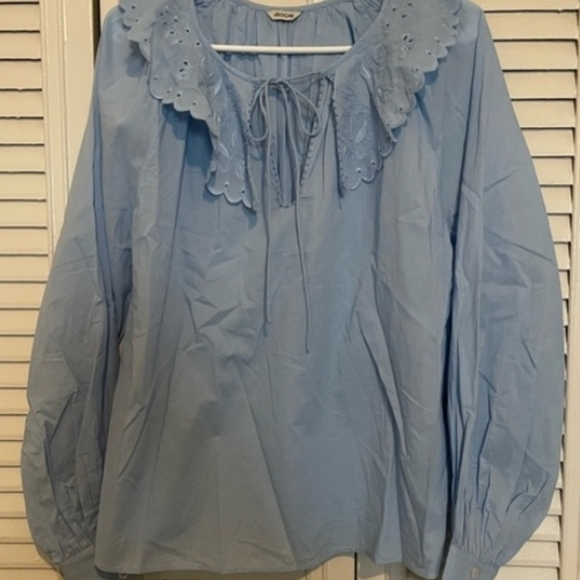 St Roche ruffled collar blouse. - Picture 12 of 12